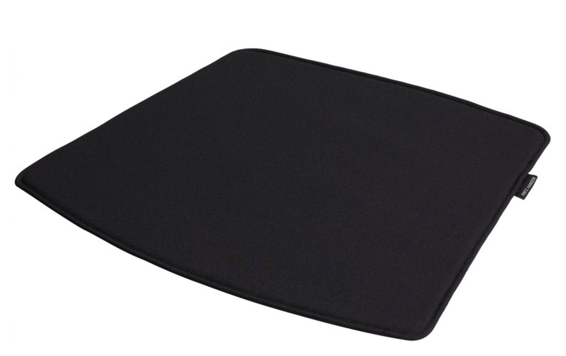 Schwarzes Sitzkissen für Vico Stuhl von Fritz Hansen, quadratisch und komfortabel für mehr Sitzkomfort.